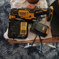 Dewalt Multi Tool W/ Charger No Battery 