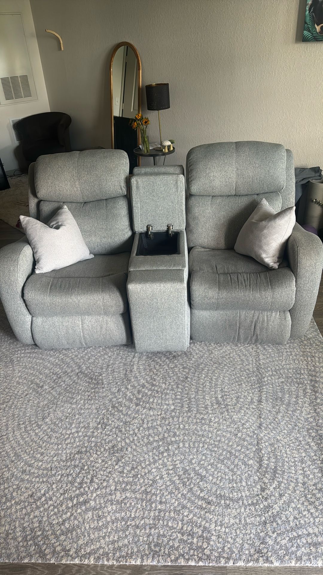 Reclining couch