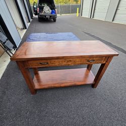 Accent/Console Table, Like New Condition, Solid Wood
