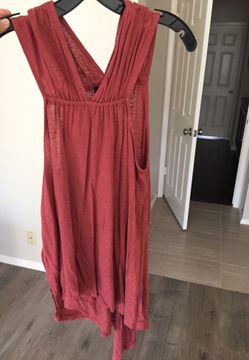 Bcbg top red clay color size xs