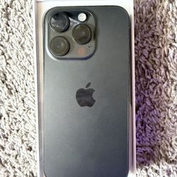 iphone 15 pro 256 GB $350