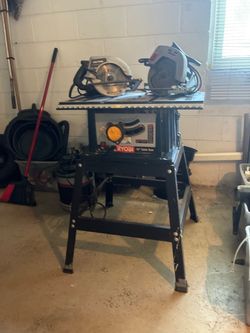 Ryobi 10" Table Saw with Stand