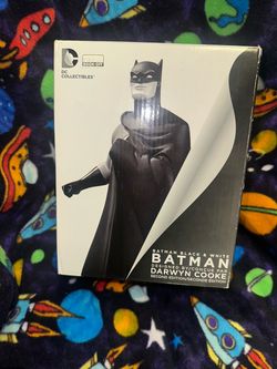 DC Collectibles Batman Black & White Statue Darwyn Cooke 2nd Edition