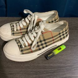 burberrys 