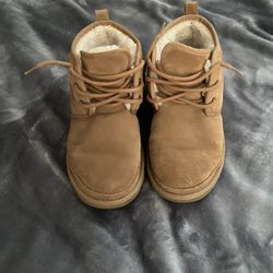 Uggs Size 8