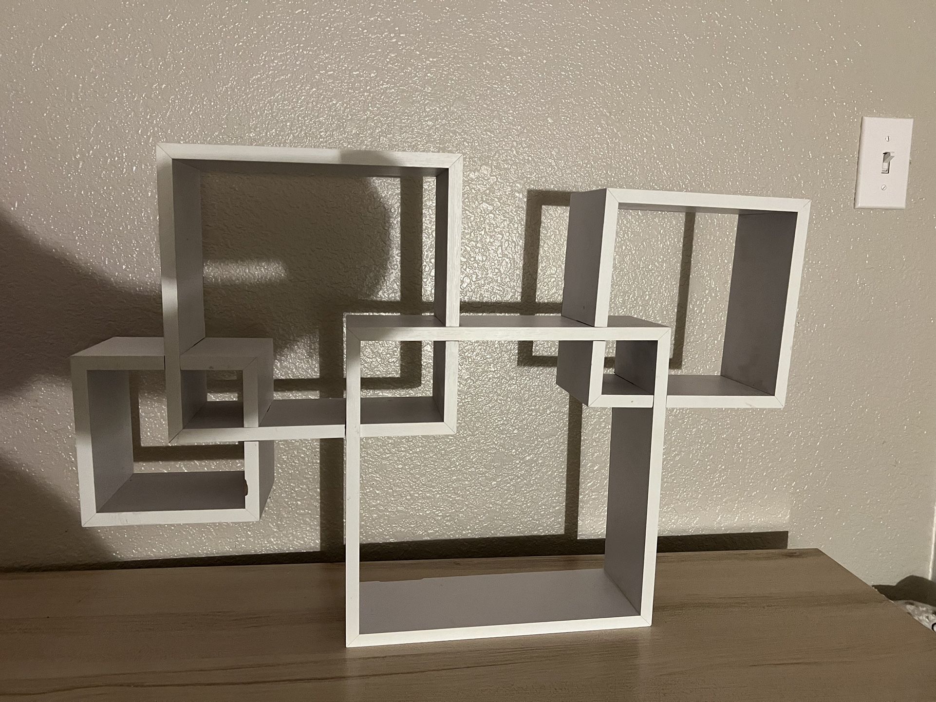Cubic Shelf 