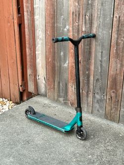 Trick Scooter-Colt
