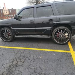 2002 Yukon  Denali Runs Good If The Post Still Up Then Its Available   Runs Good  Sitting  On 26s 