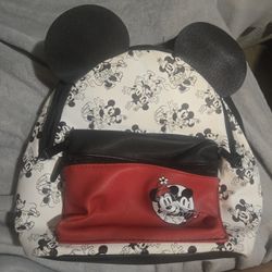 NEW DIsney Mickey backpack Purse
