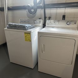 GE Washer And Dryer Set
