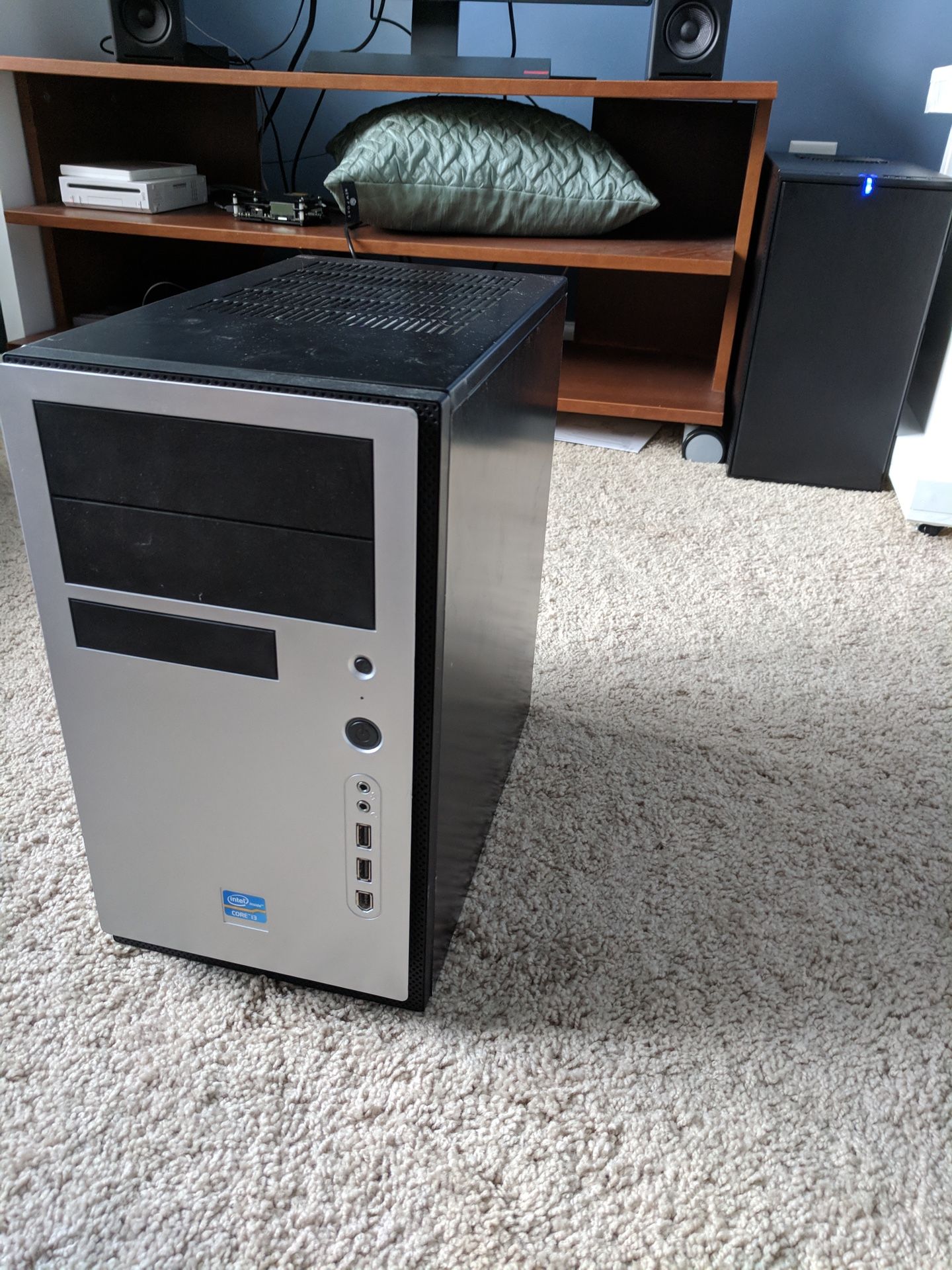 Antec NSK3480 micro ATX desktop computer case