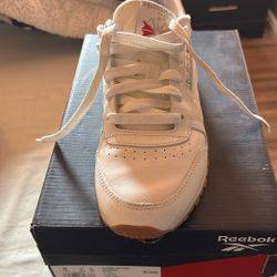 Reebok Women Sneakers 