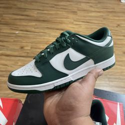 NIKE DUNK MICHIGAN STATE