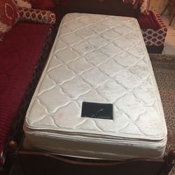 Twin bed xl