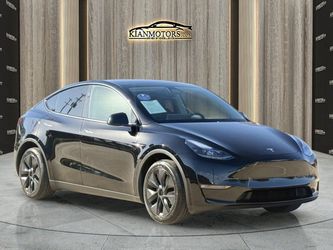 2025 Tesla Model Y