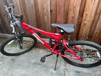 Mongoose mountain bike 24”