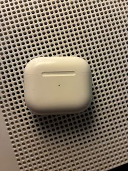 Air pod pro 4s good/solid condition