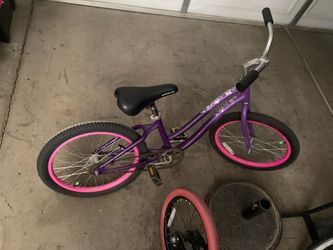 Girls cruiser