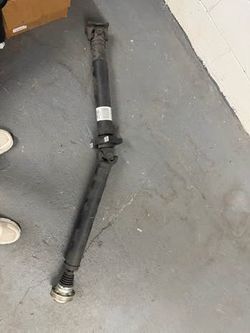 OEM Driveshaft for Ford Mustang 5.0 GT 18-23 JR33-4K145-GD