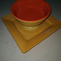 Pier 1 plate & pedestal bowl