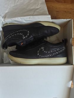 Nike Book Halloween