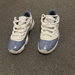 JORDAN 11 Low “Diffusion Blue” 