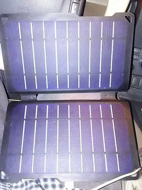 Renogy portable solar panel