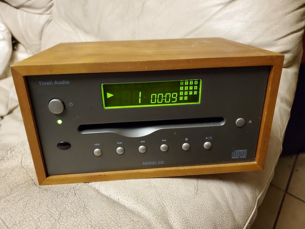 Tivoli Model CD
