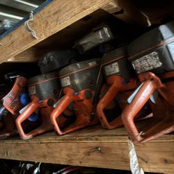 8 Cut Off Saws ,5 Huskavana ,1 Makita ,1red-1 970