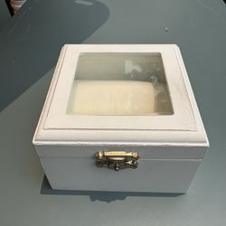 Ring Box