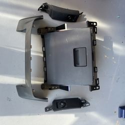 Ram Cup Holder Assy 