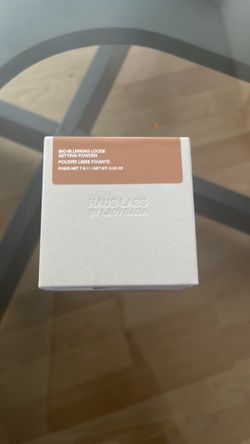 Haus Labs Bio-Blurring Loose Setting Powder