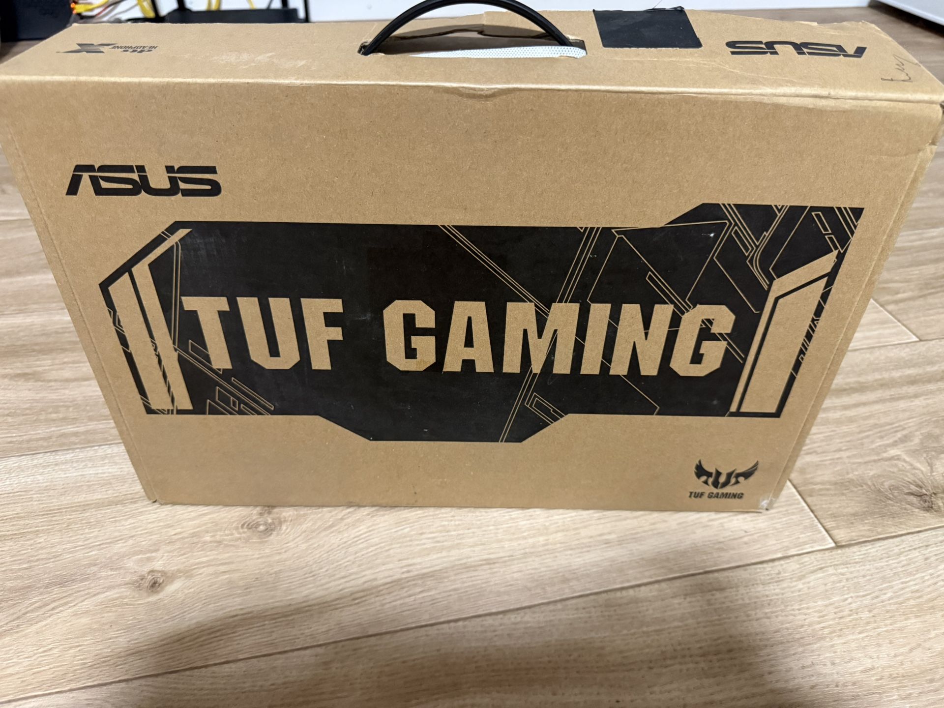 ASUS TUF FX505D Ryzen 5 3550H  32 Ram GTX 1650