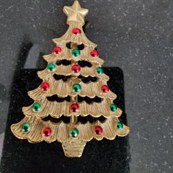 Vintage Gerrys Christmas Tree Pin