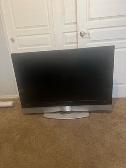 42” Vizio TV