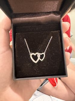 WHITE GOLD CHAIN WITH TWO DIAMOND STUDDED HEARTS