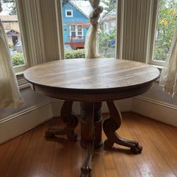 Antique Oak Lion Foot Pedestal Table (with Leaf)