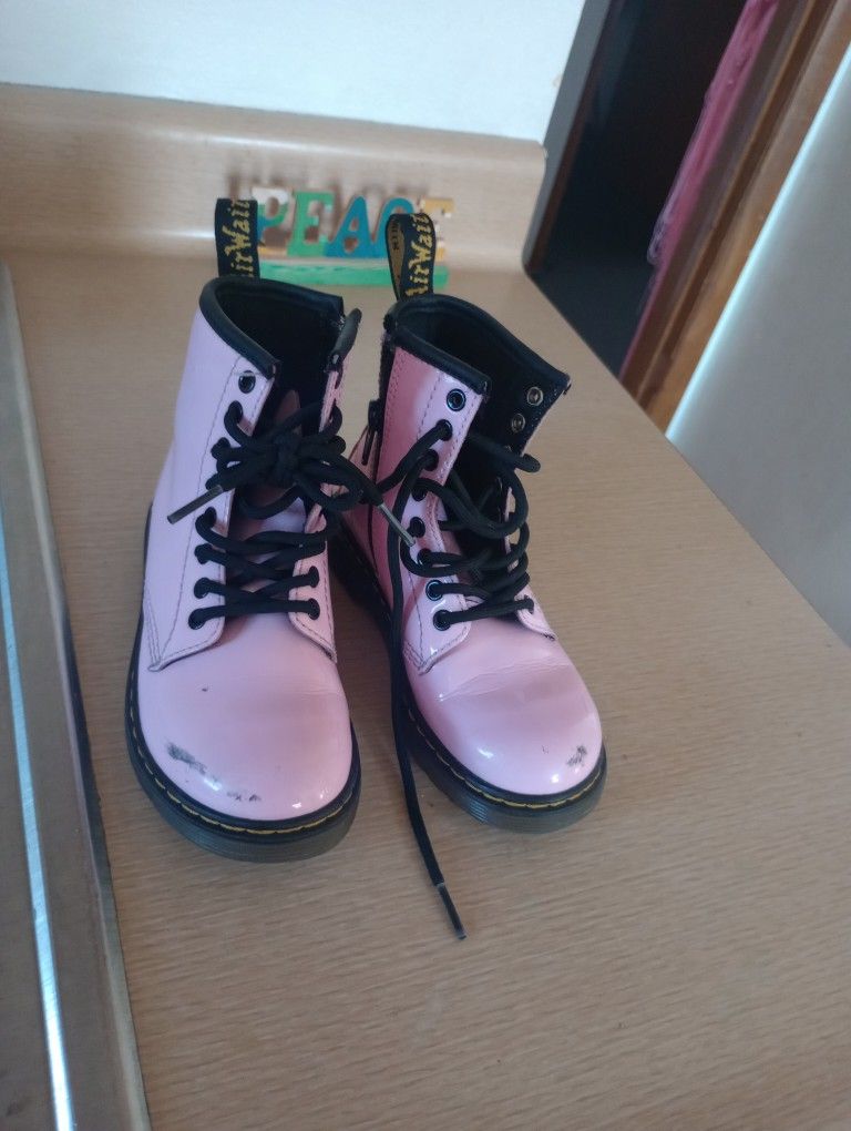 Kids Boot Size 10