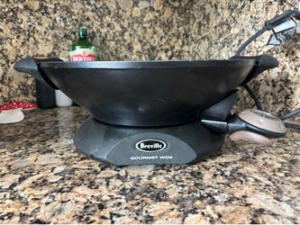 BREVILLE ELECTRIC WOK - USED