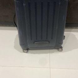 Luggage For Shipping