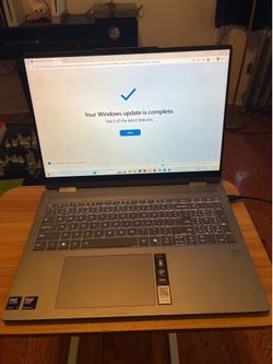 Lenovo Yoga 7i 16” Touchscreen Laptop - Intel Core Ultra 5, 16GB RAM, 512GB SSD
