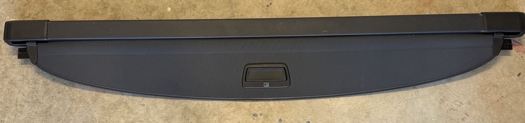 2020 VW Atlas Cross Sport - OEM Privacy Cover 