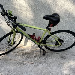 Specialized hybrid Bike 