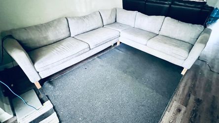 Light Gray L-Shaped Sectional Sofa