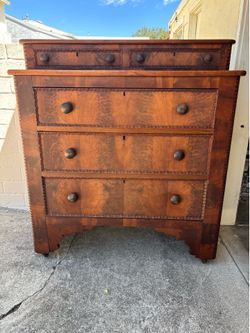 Antique Victorian late 19th century stepback dresser / chest of drawers on casters