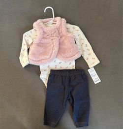 Baby girl, Carter’s outfit