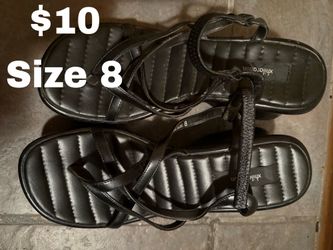 Black Platform Sandals 