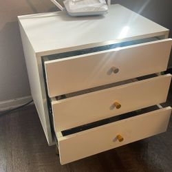 Little Side Drawer