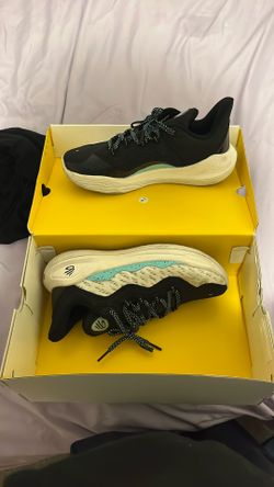 Curry Basketball Shoes