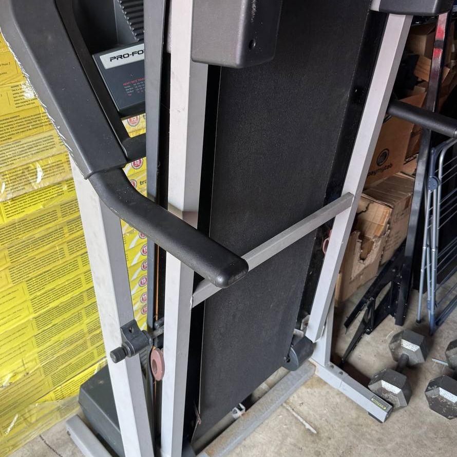 ProForm Folding Treadmill – Working – Incline – Home Cardio